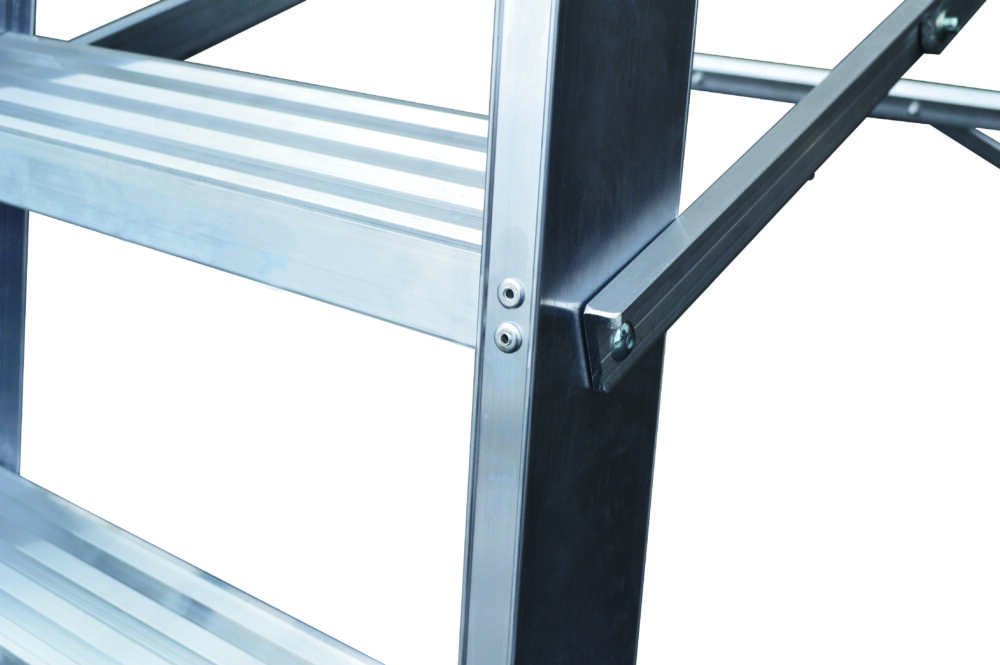 Lyte NESP10 Professional Aluminium 10 Tread Platform Step Ladder to EN131-2 