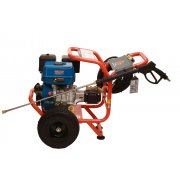 P1PE P4200PWT 4200psi / 290bar Petrol Pressure Washer